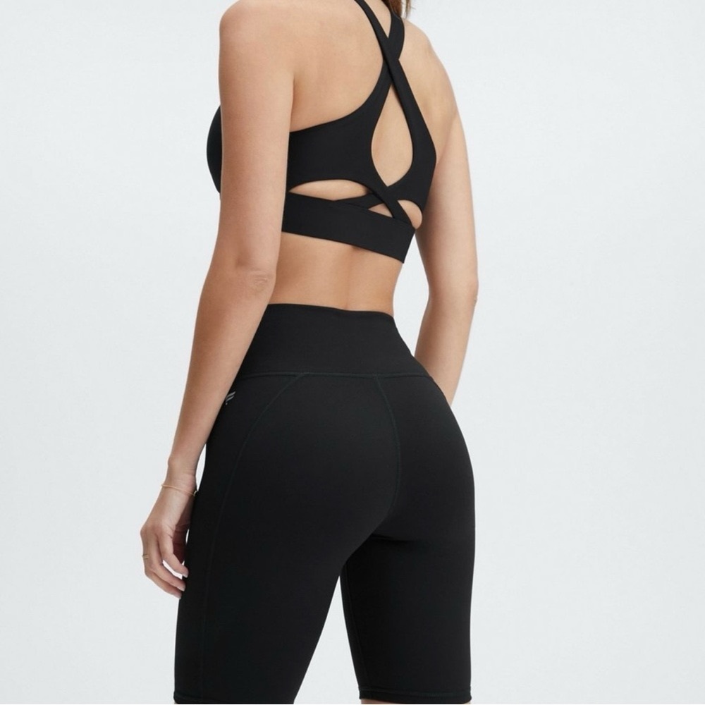 Fabletics Black No Bounce High Impact Sports Bra